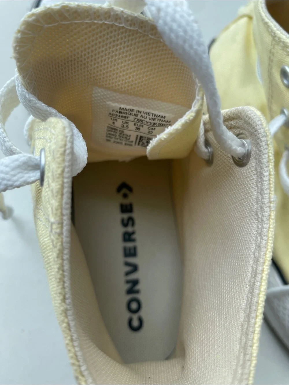 Converse high top